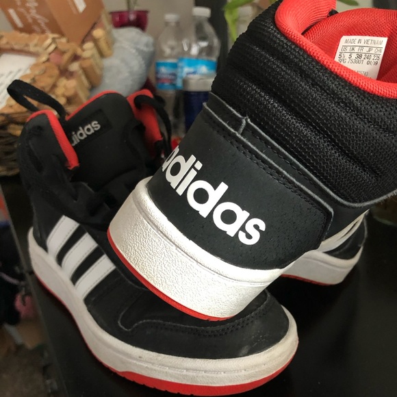 Boys Mid-top Adidas - Picture 3 of 3